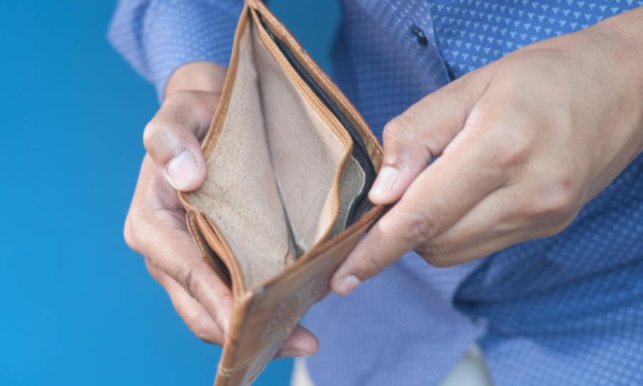 Avoiding debt traps with Advance Credit Union